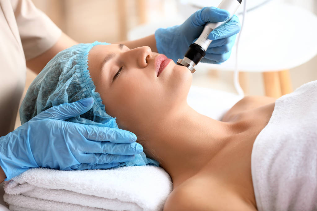 ultherapy-vs-thermage-for-skin-tightening